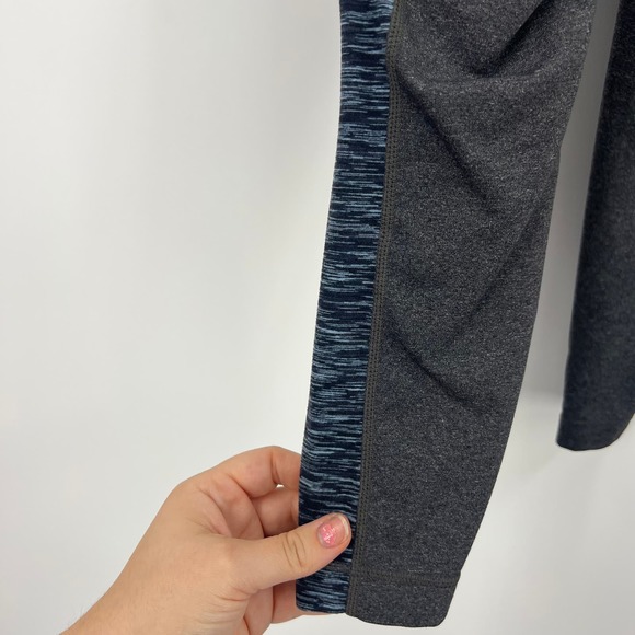 Athleta Gray Leggings Ankle Cropped Heathered Blue Racing Strip Running Women XS - Picture 6 of 10